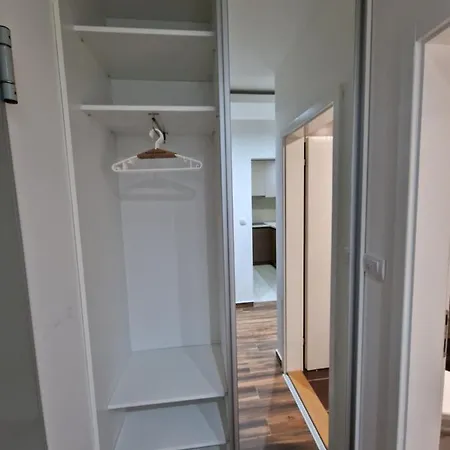 Apartment Apartman - Most 2 *